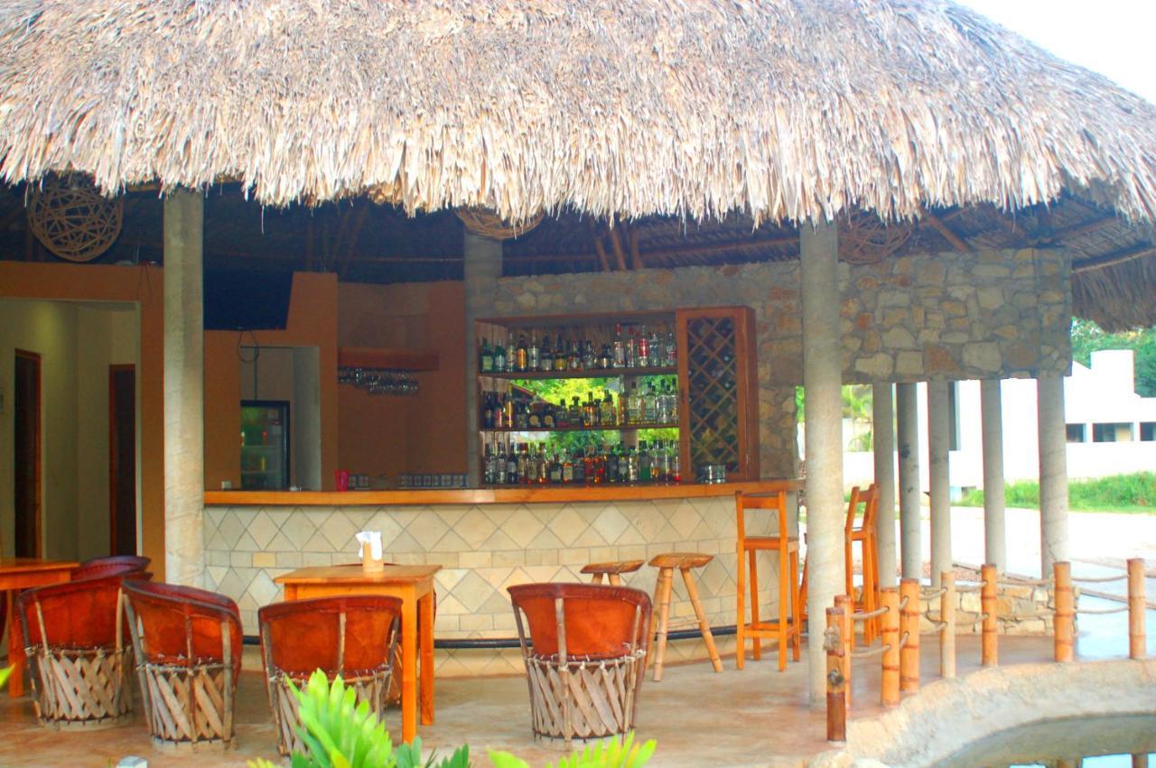 Axkan Palenque, Shows En Vivo & Gastronomia Mar Y Tierra & Travel Agency Екстер'єр фото